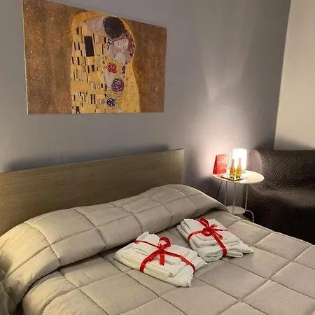 Casa Vacanze Le Ginestre Кальтаниссетта