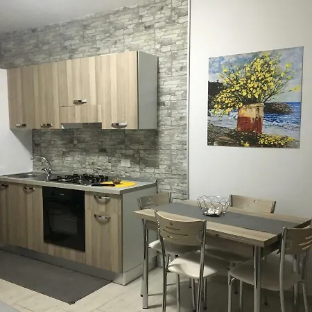 Holiday home Casa Vacanze Le Ginestre