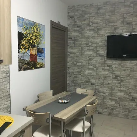 Holiday home Casa Vacanze Le Ginestre Caltanissetta